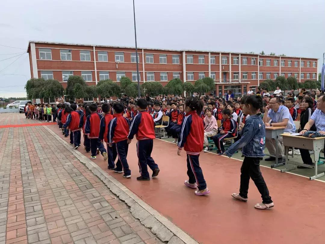 法库县冯贝堡小学举行2019—2020学年度第一学期开学典礼