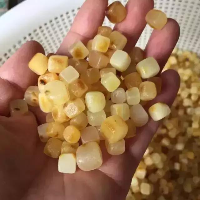 蜜蜡珠子怎么加工视频,蜜蜡珠子怎么做出来