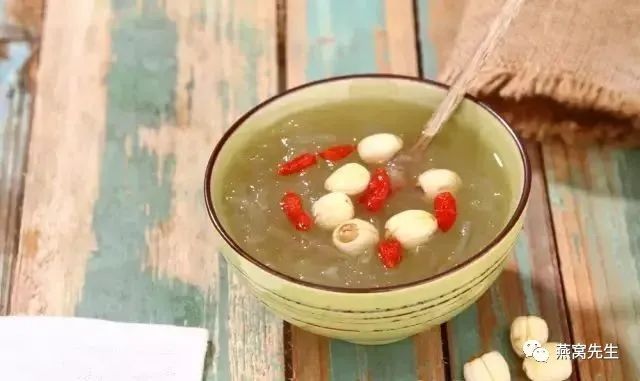 怎么判断干燕窝是否发霉,怎么辨别燕窝是否已经发霉