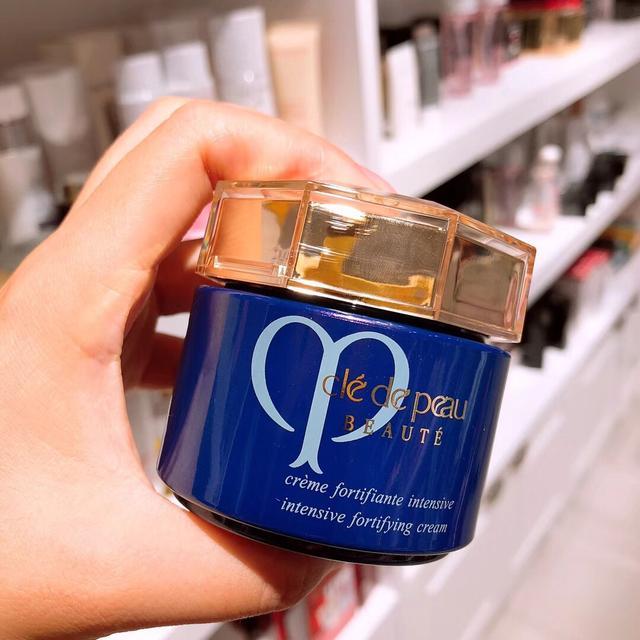 滋润面霜推荐,skii面霜滋润和清爽的哪个好用