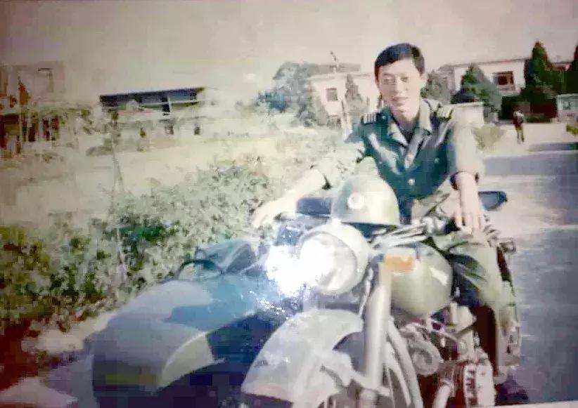 八一特辑退伍不褪色警营守初心,八一特辑兵在警营