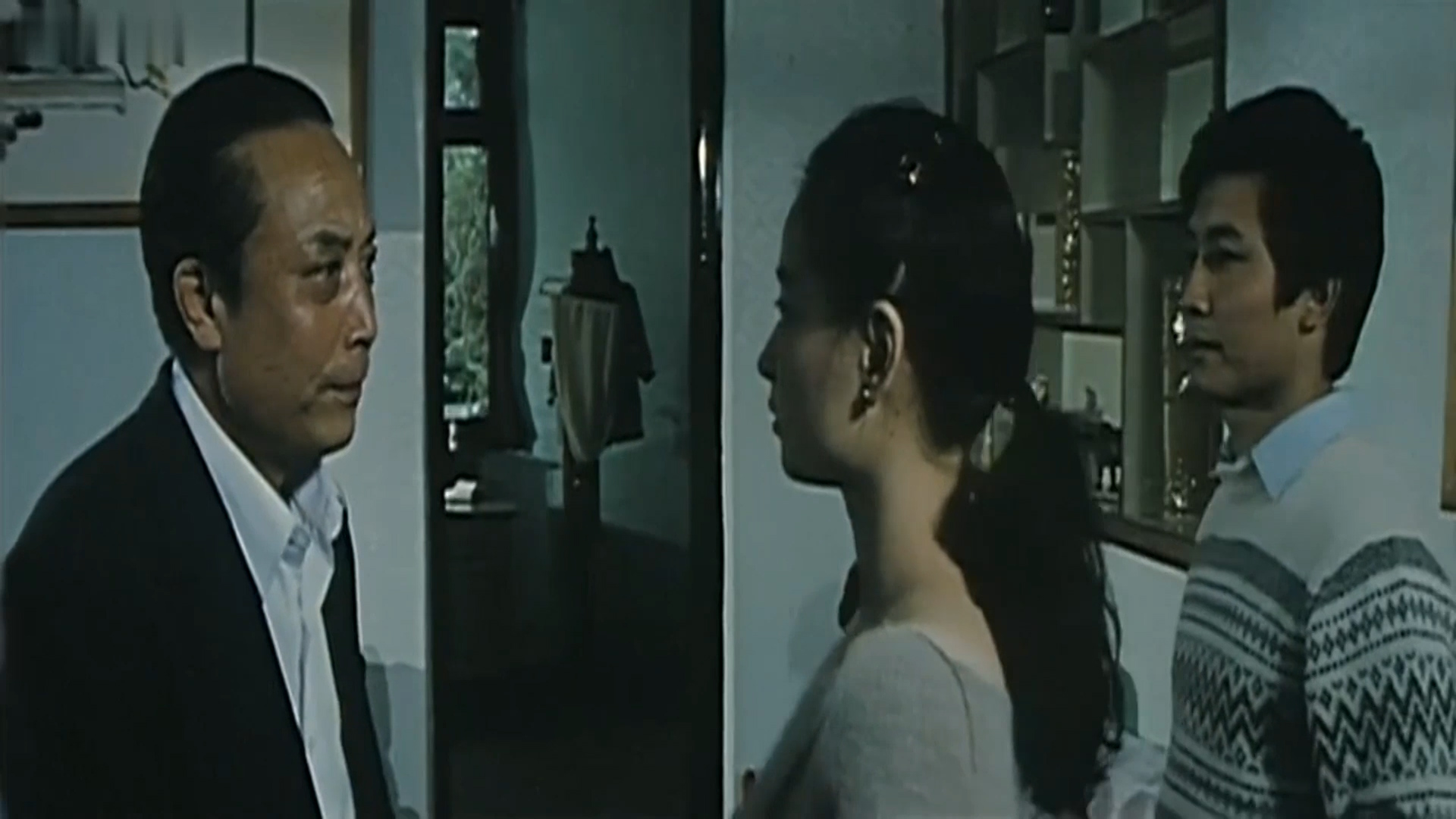 后方撤退前方战士牺牲,前方将士浴血奋战后方拆台