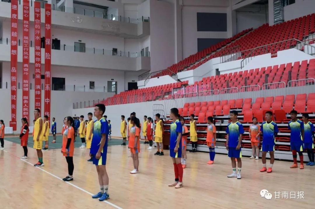 奔跑吧少年青少年足球夏令营,奔跑吧少年泉州篮球训练营