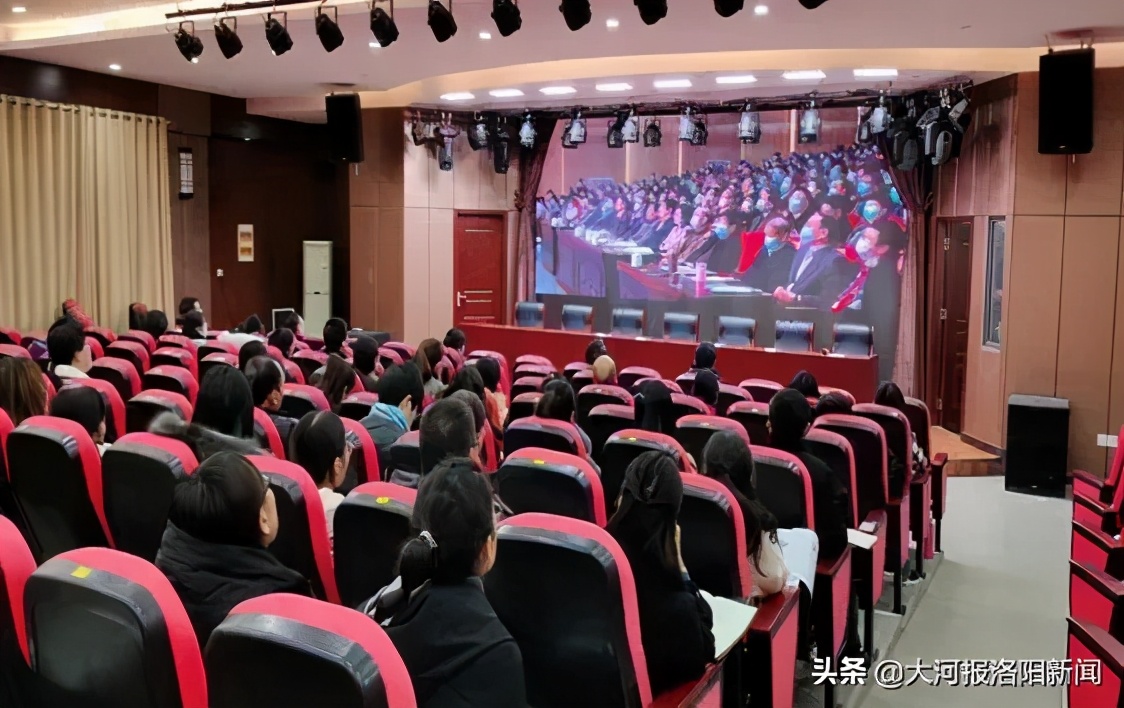 “学寄语担使命落实处”洛阳市第十二中学学习贯彻落实总书记教师节重要寄语精神