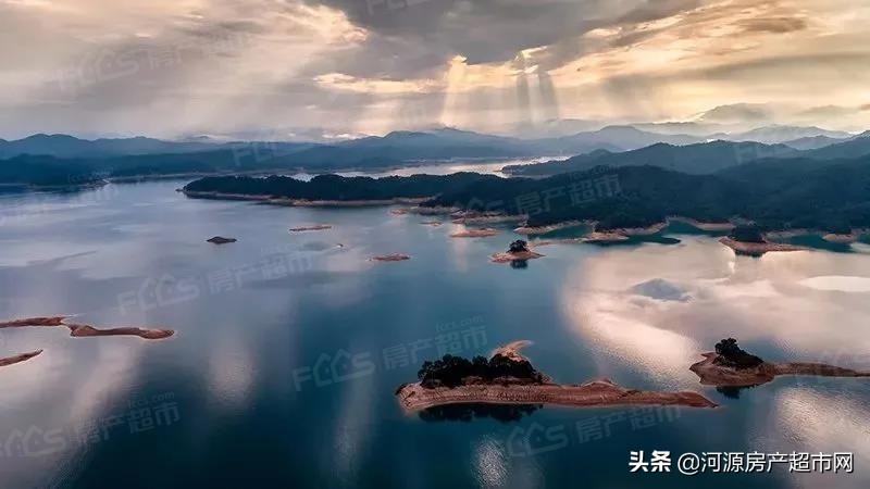 河源晚上的巴伐利亚庄园,河源巴伐利亚庄园位置在哪里啊