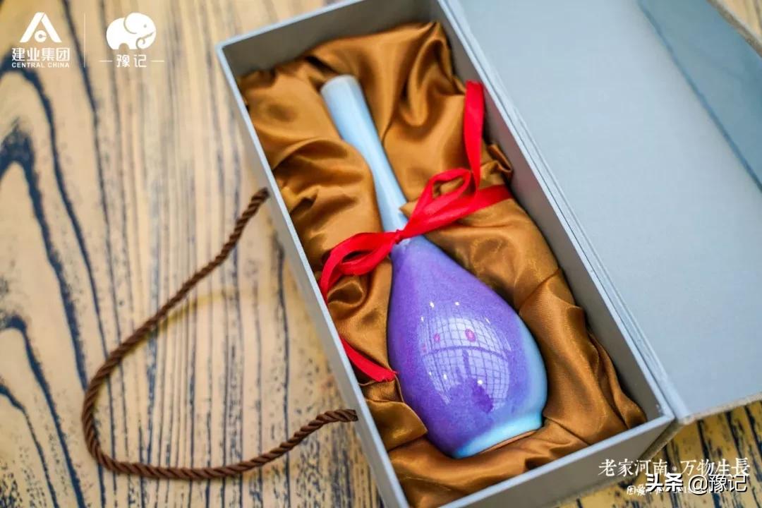 在外河南记者齐聚建业足球小镇，豫记好物正式启动