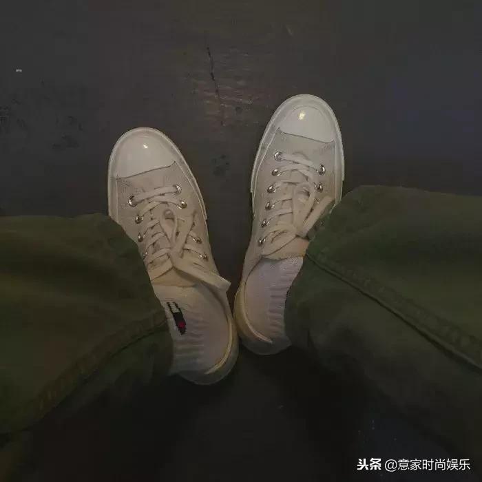 高帮鞋怎样穿显腿细,高帮鞋怎么穿才能最快的穿上