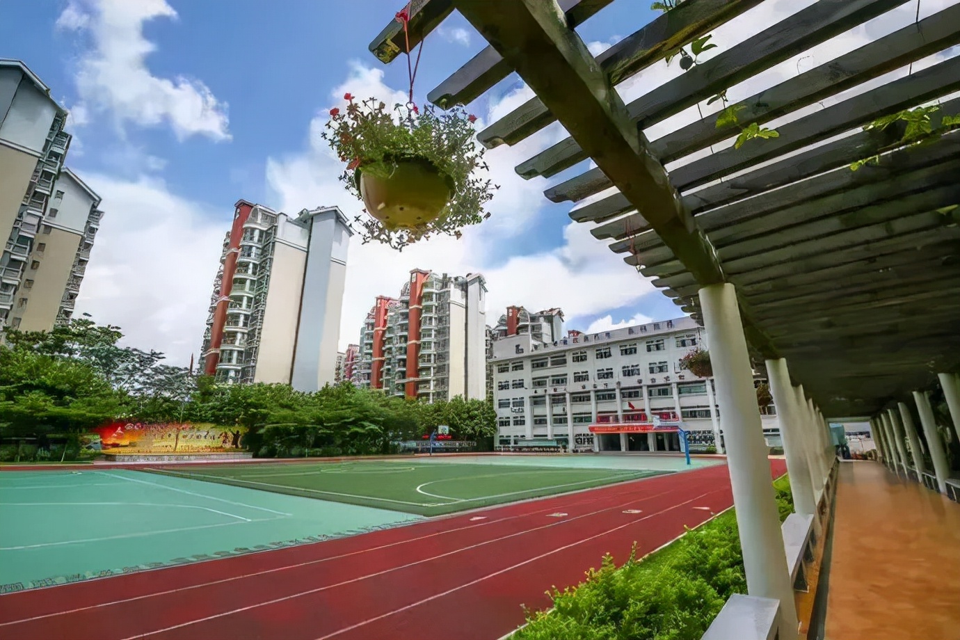 2021年汕头市“新时代好少年”学习宣传活动发布会暨精神文明建设先进典型*党**史学习教育圆满举行