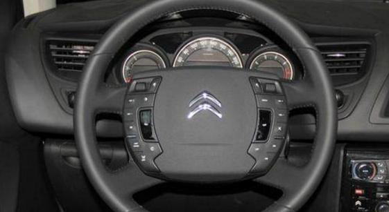 竞品雪铁龙降价,标致雪铁龙降价信息