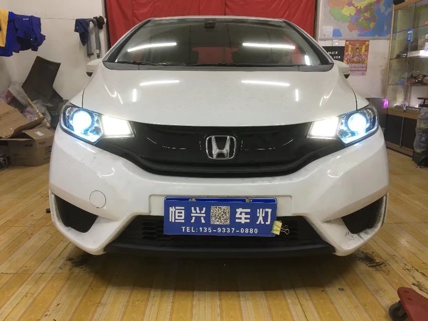 孝义车灯升级,恒光车灯德系升级