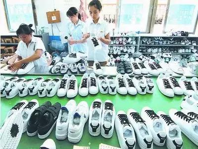 耐克平价倒闭款,耐克退了假货