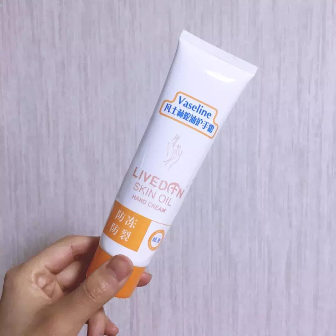女生包里永远少不了的“小可爱”|护手霜repo