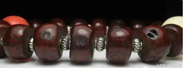 凤眼菩提漏眼了可以镶朱砂吗,凤眼菩提用什么胶水封漏眼