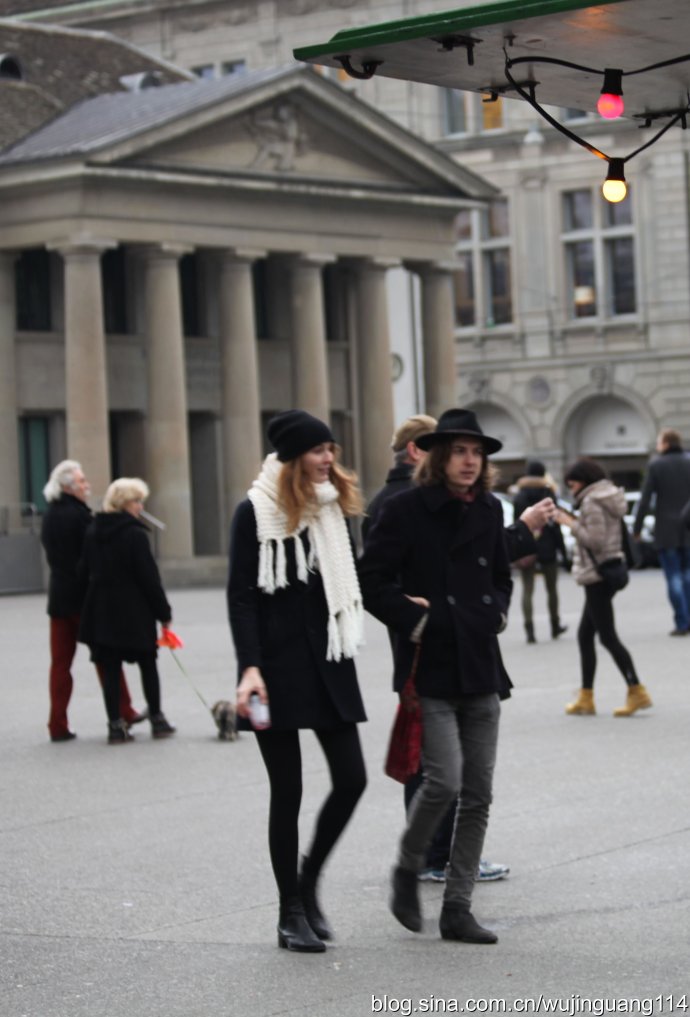 欧洲女性高级感照片高清街拍,清冷美人街拍