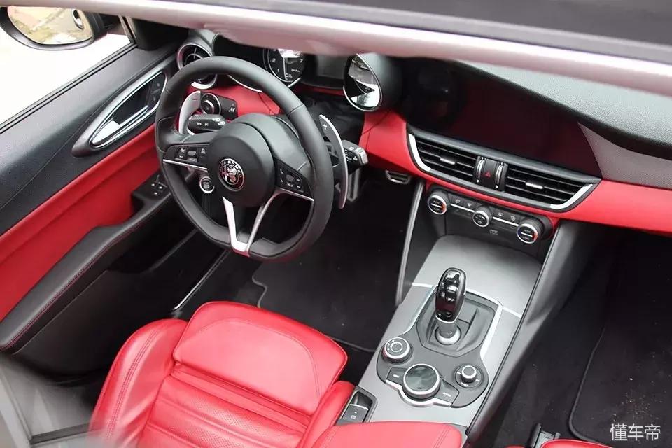 回头率高、开起来爽，这位“意大利女神”能满足要求吗？