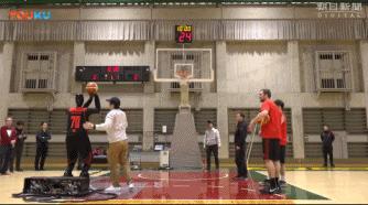 樱木花道远程投篮两球,樱木花道滑翔机扣篮