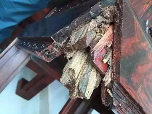 红木家具贵在哪里,十万多的红木家具好吗