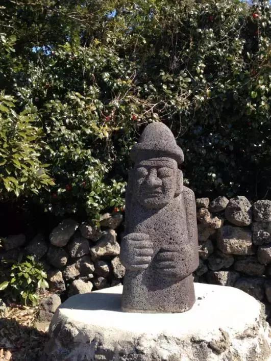 城里人往乡里跑,现在城里人都往农村跑啥意思