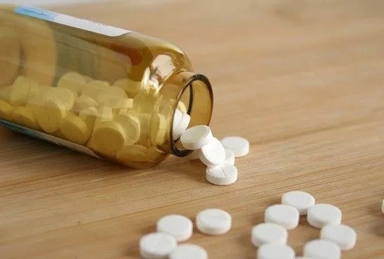 股四头肌运动损伤怎么评估,股四头肌受伤后如何康复训练