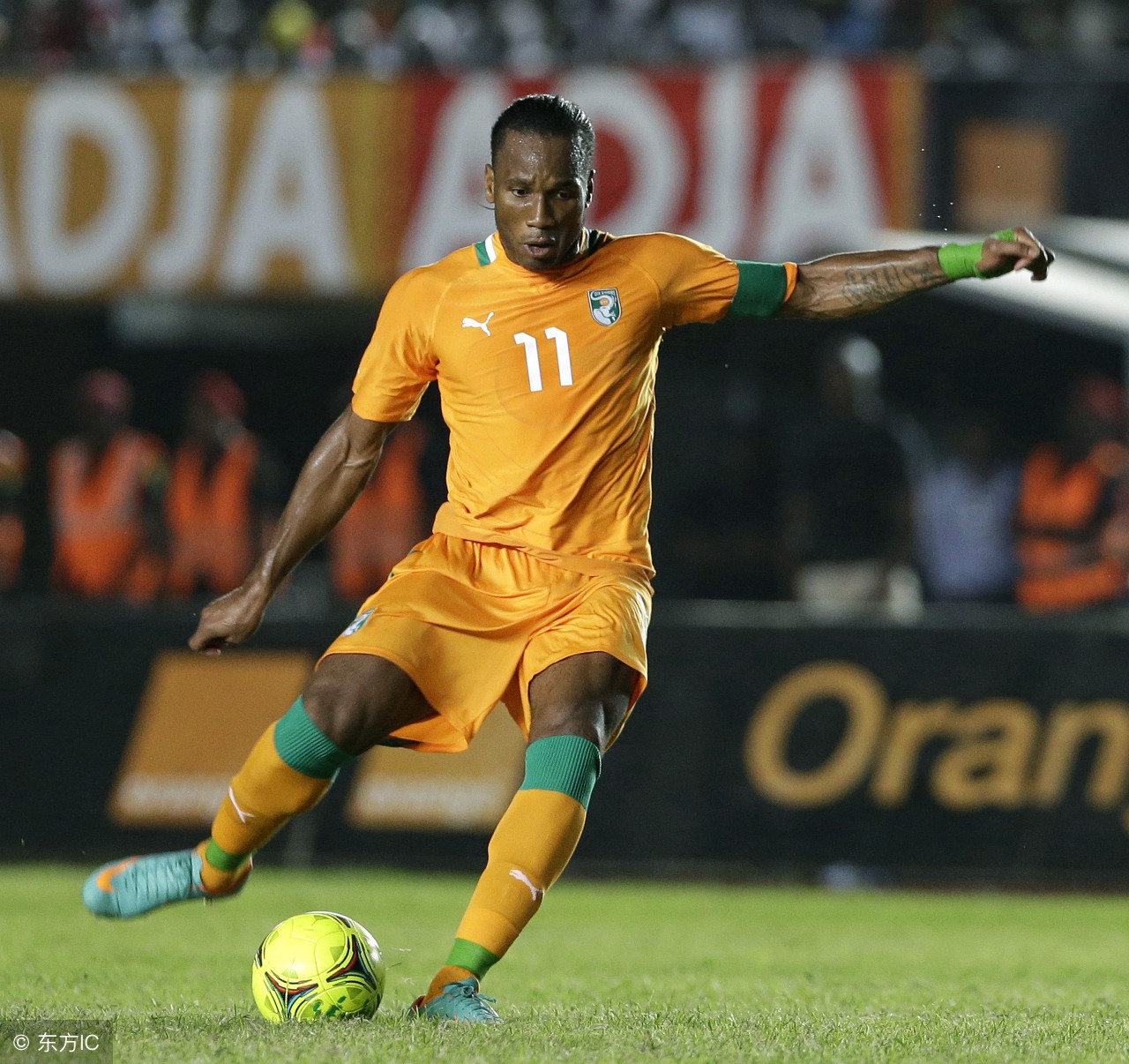 黑德华行将远离，绿茵场再无魔兽...