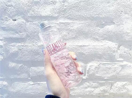 樱花限定款补水保湿,日系樱花大赏护肤品