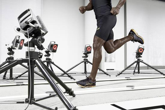 亚瑟士是滑板鞋吗,亚瑟士是爱德士吗