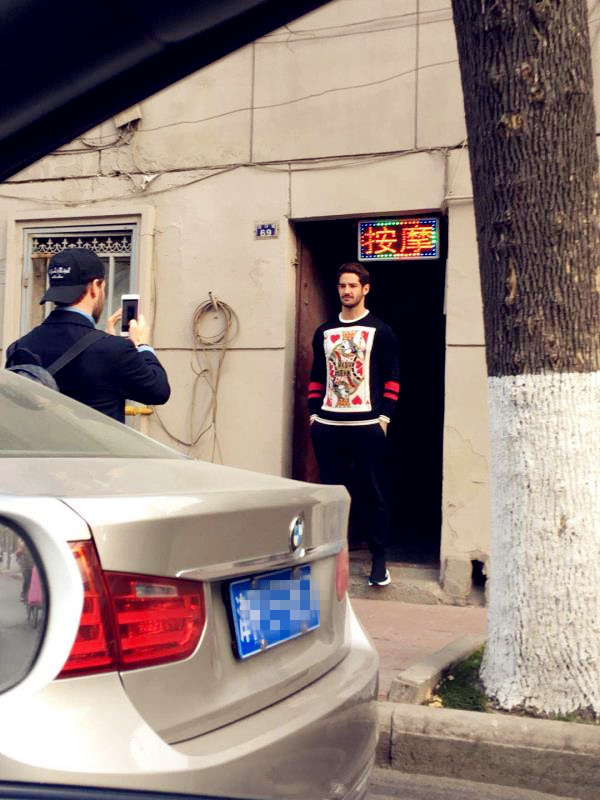 鐞冩槦甯曟墭琛ㄧ櫧杩附鐑反,甯曟墭琛ㄧ櫧杩附鐑反