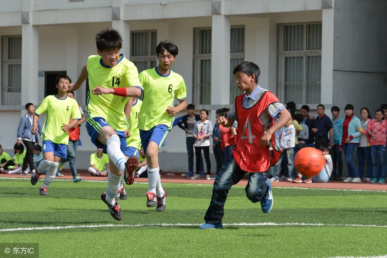 把足球纳入应试教育,将足球纳入高考