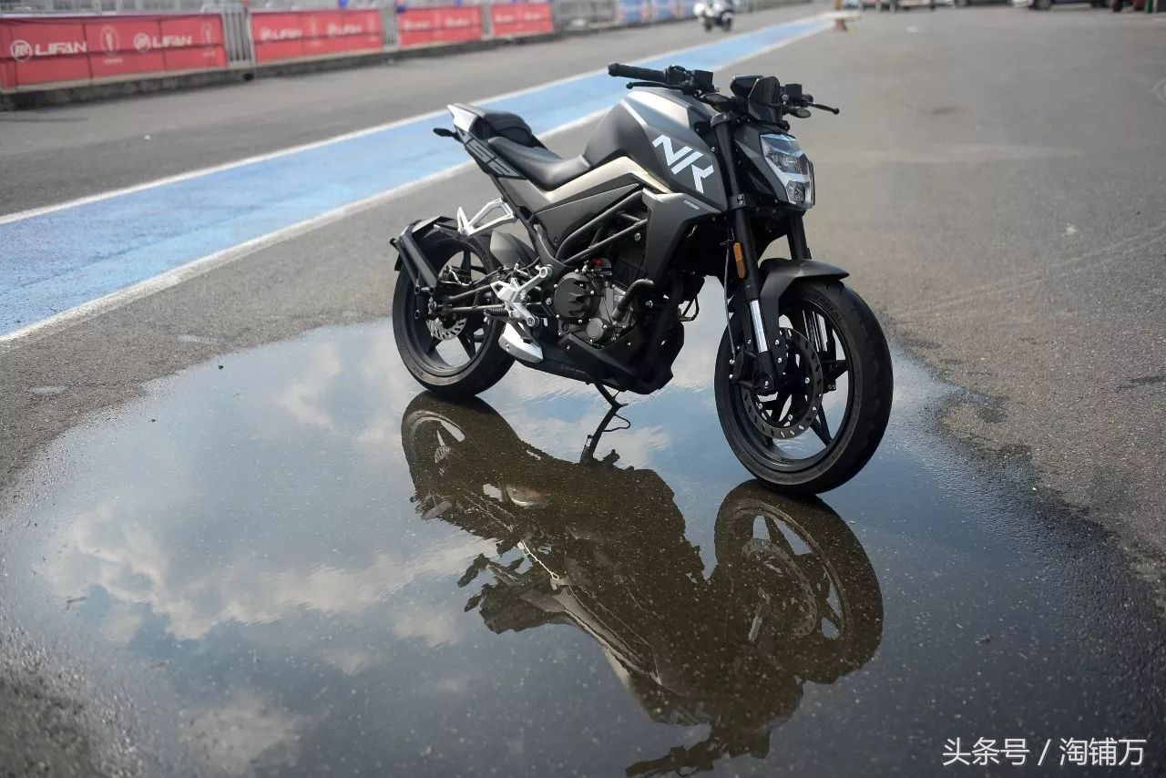 春风250nk和豪爵dl250对比,新感觉250对比春风250