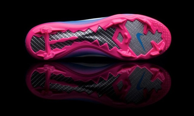 c罗耐克球鞋搭配,c罗出道曼联