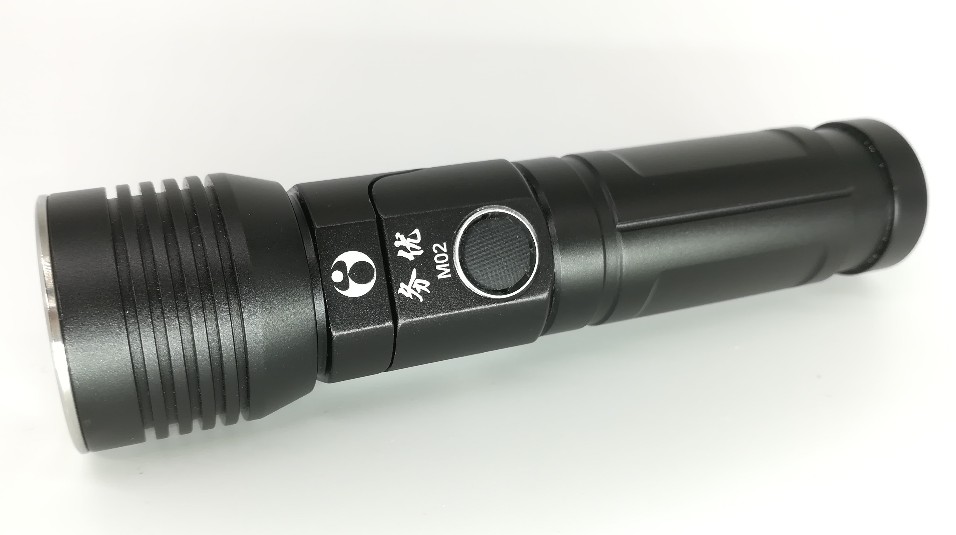 户外强光手电哪个品牌最好,手电筒强光推荐品牌