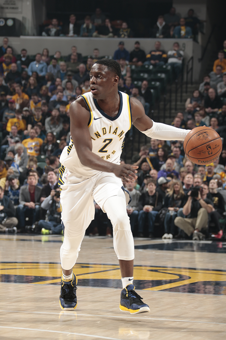 “师弟”让这双鞋在赛场上寿终正寝！IT穿这双鞋说出了湖人总…！