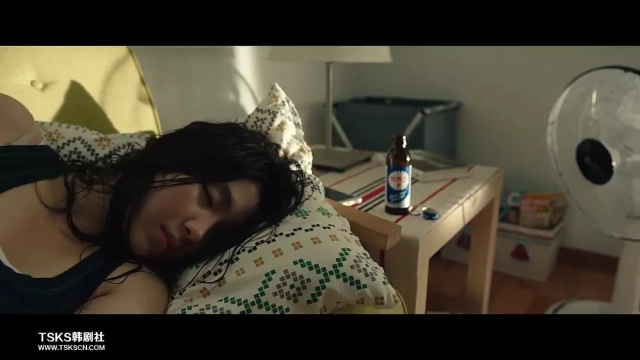 开场15分钟，两个大反转，网友：韩国导演太调皮