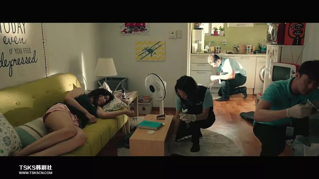 开场15分钟，两个大反转，网友：韩国导演太调皮