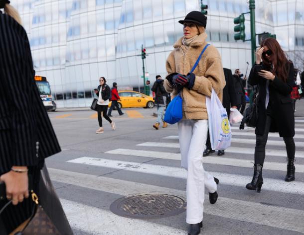 一万左右的大牌包包,一万块左右的大牌包