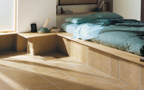 衣服静电吸身怎么处理,衣服被子有静电处理方法