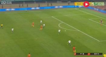 佛系足球杰出代表，潇洒哥停球为什么这么屌！三个字回答你