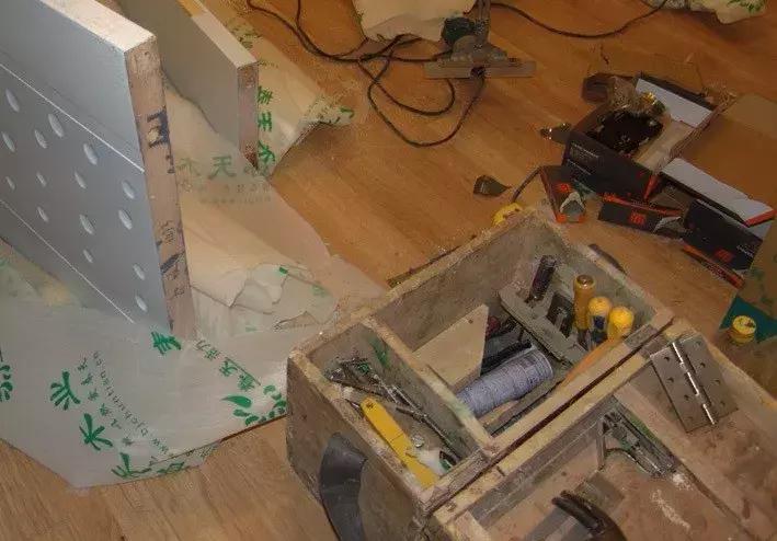 室内门安装方式哪个好看,安装室内门需要什么五金