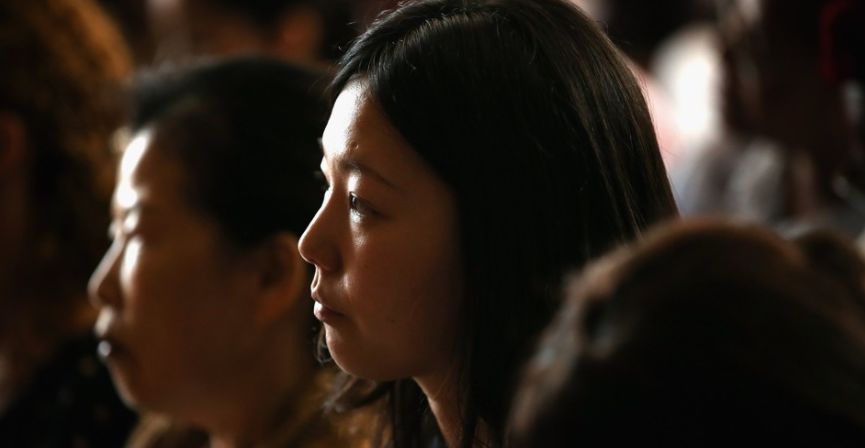 有批中国女孩在海外排队等待死刑……