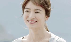 范冰冰林允美白,范冰冰敷面膜游泳