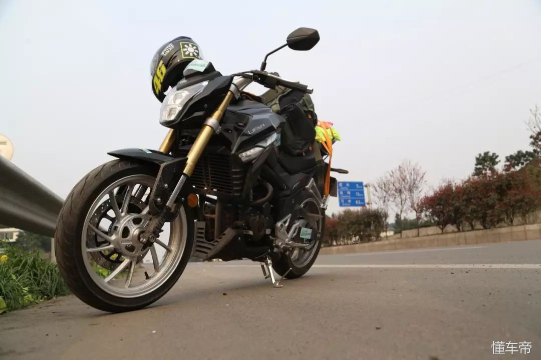 力帆kp250摩托车评测视频,力帆kp250评测视频