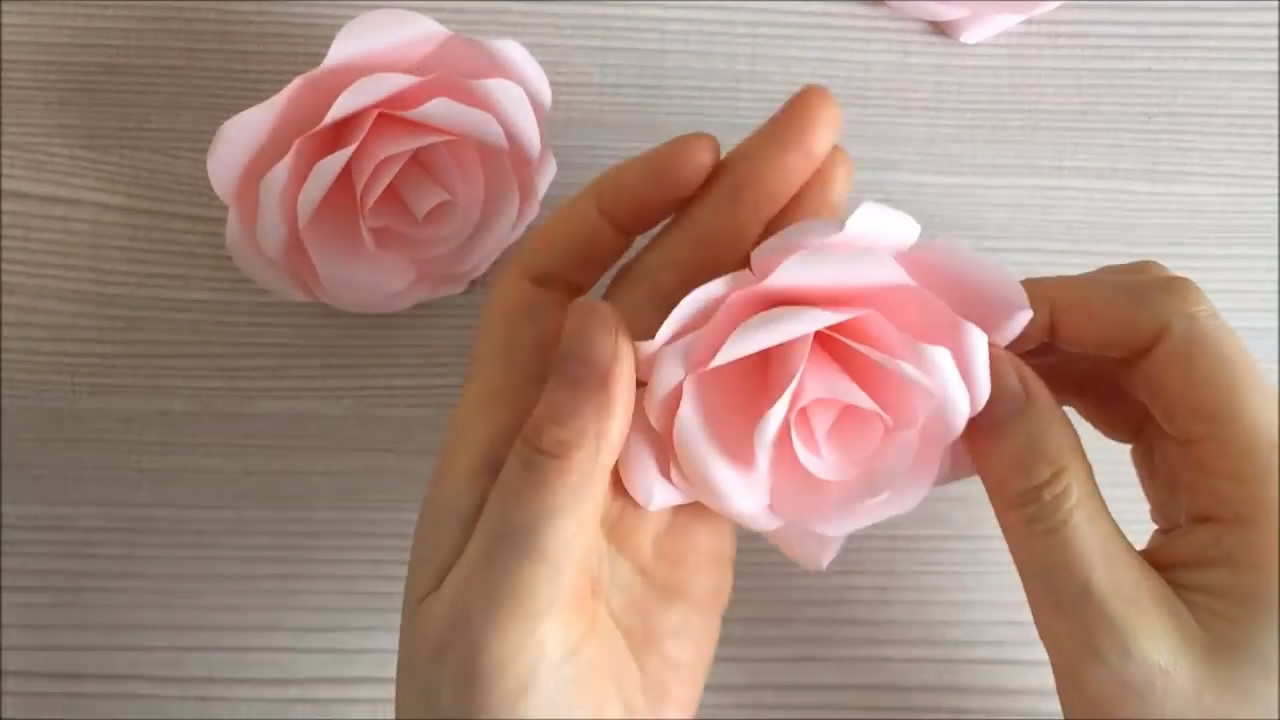 手工制作花朵玫瑰花简单好看,手工制作玫瑰花教程步骤图