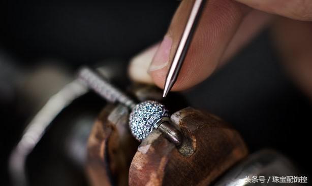 珠宝批发生意惨淡怎么办,珠宝市场的现状惨淡