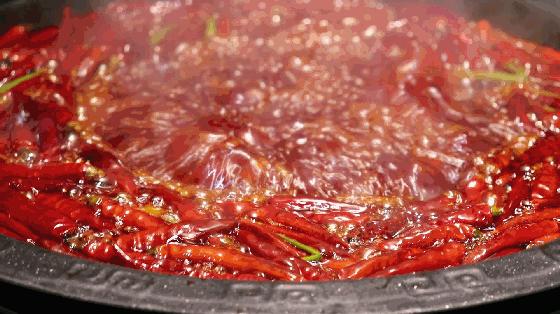 来重庆必玩榜,来重庆不容错过的三家火锅店