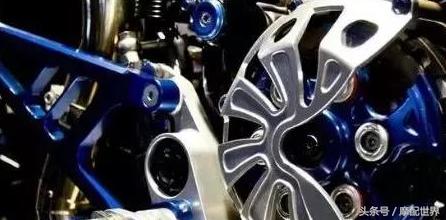 怎样判断弯梁摩托车离合器片磨损,怎么判断摩托车离合器磨损严重