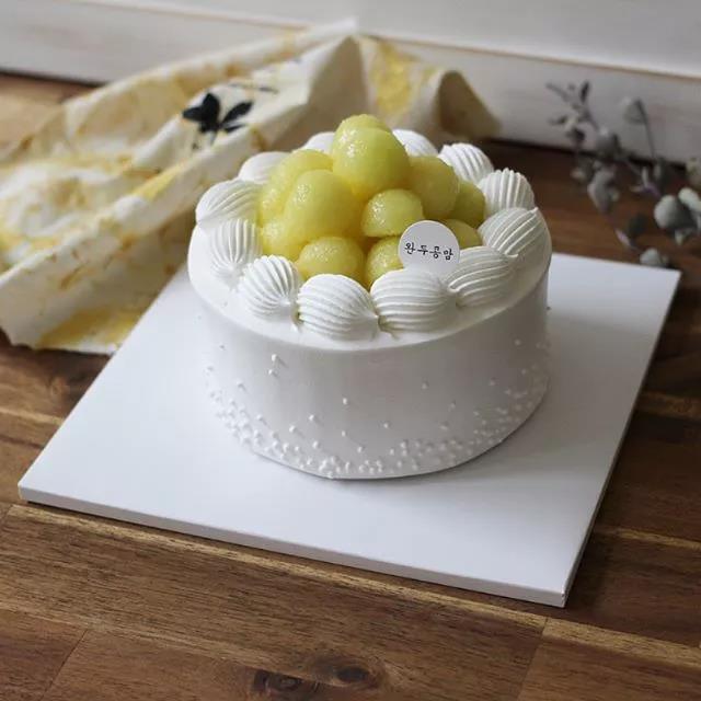 八齿裱花嘴奶油蛋糕简单造型,小孩子奶油蛋糕造型简单