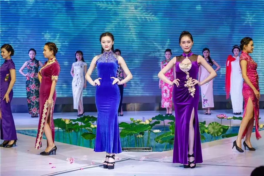 绣爱,绣爱2018民族服饰