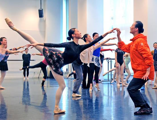 芭蕾舞艺术团招聘,上海芭蕾舞团招聘