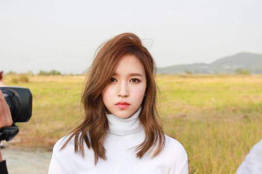 twice井南mina,mina名井南黑天鹅