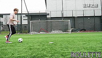 50种个人足球技巧训练,100个足球过人技巧gif